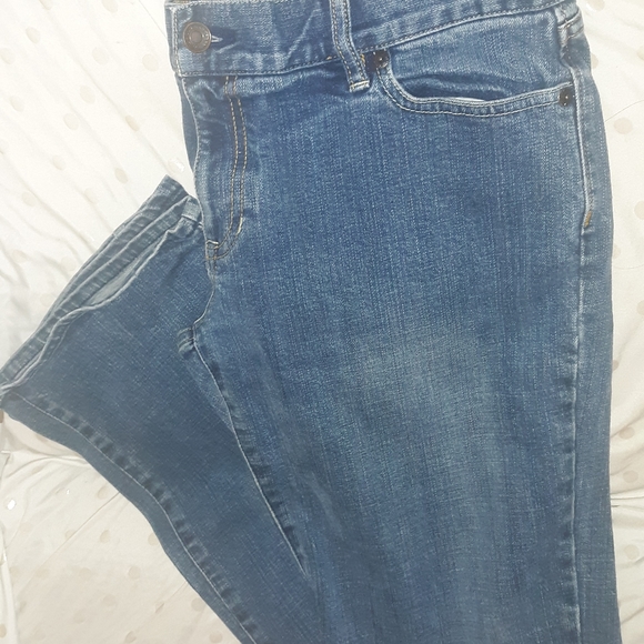 EUC Classic Old Navy Ultra Low Waist Bootcut Jeans - Picture 15 of 16